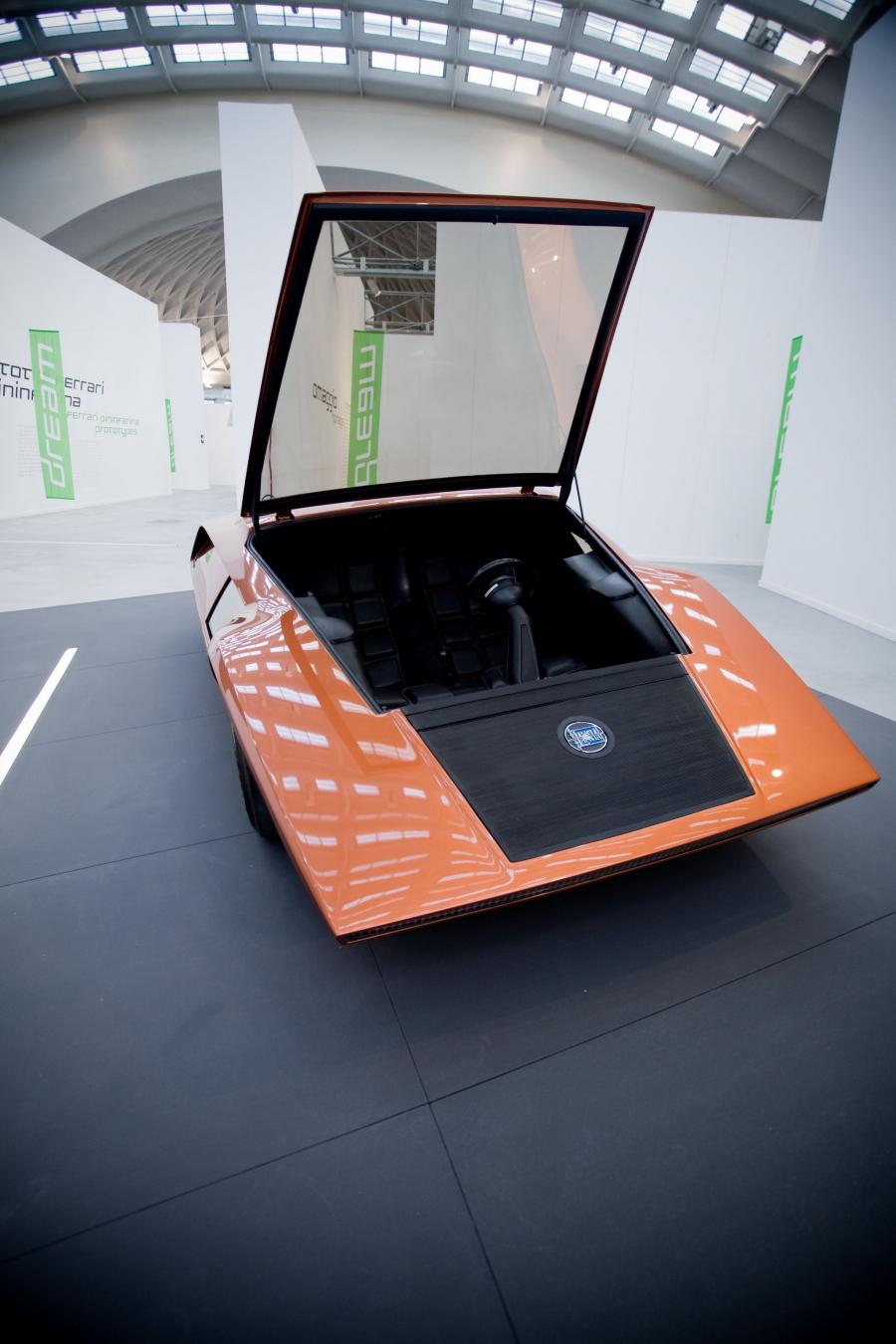  Lancia Stratos Zero Concept 1970 года  (фото 55 из 97)